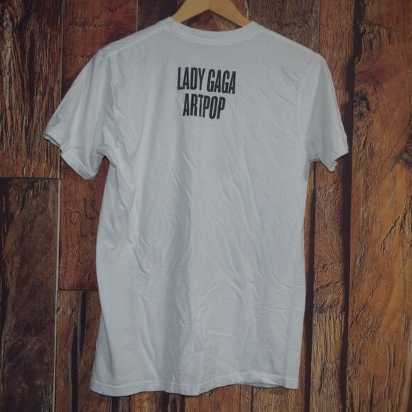 Lady Gaga Naked Chair Pic Image Artpop White T Shirt - Picture 2 of 4